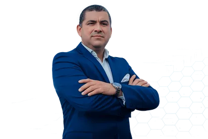 Foto del Ing. Alfredo Porras.